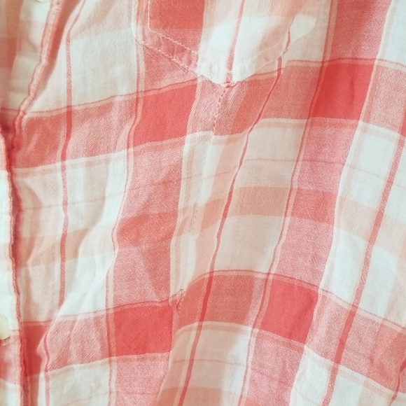 Shirt - Picture 2 of 2